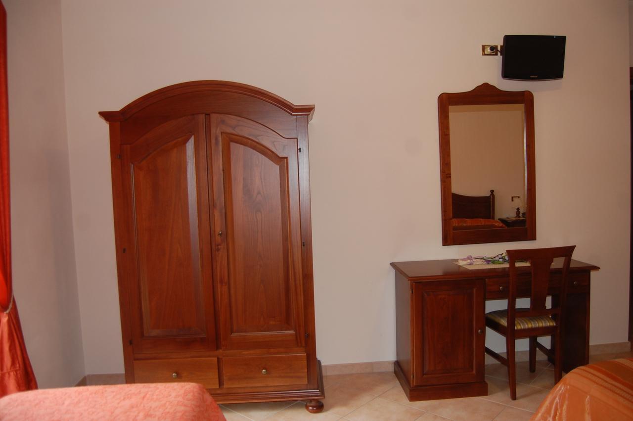 Villalago B&B La Tana Dell'Orso المظهر الخارجي الصورة