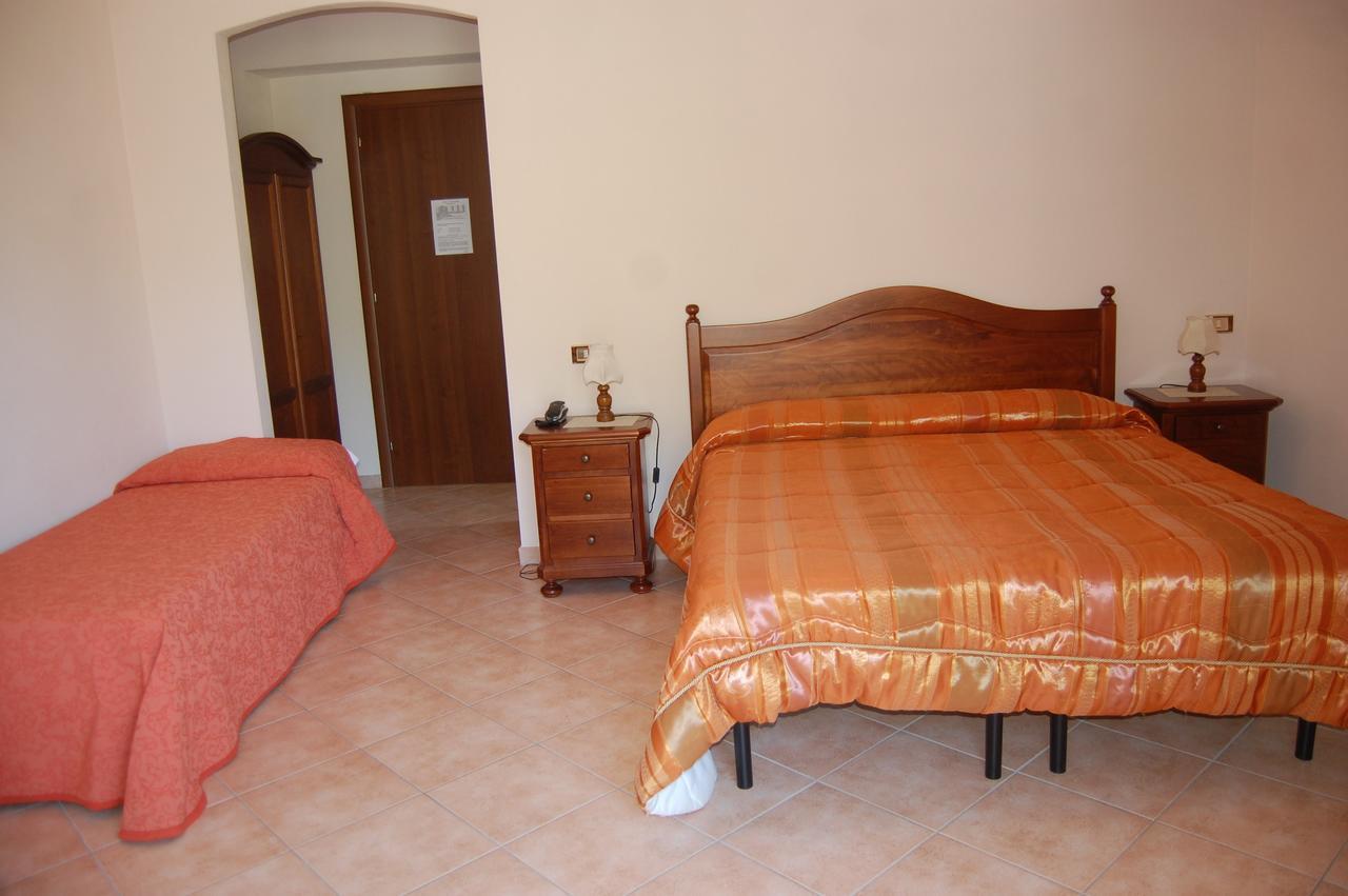 Villalago B&B La Tana Dell'Orso المظهر الخارجي الصورة