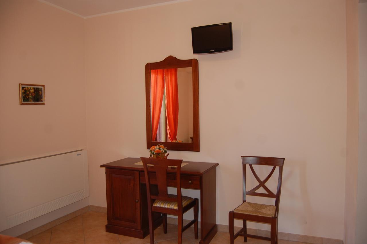 Villalago B&B La Tana Dell'Orso المظهر الخارجي الصورة